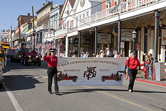 Parade SFFDHS Banner
